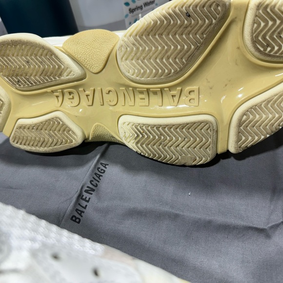 Balenciaga shoes - Picture 5 of 13